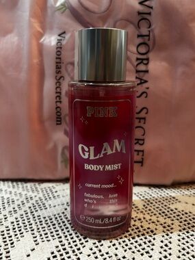 (Inventory 43) Victoria’s Secret PINK GLAM Body Mist — Pink Bottle